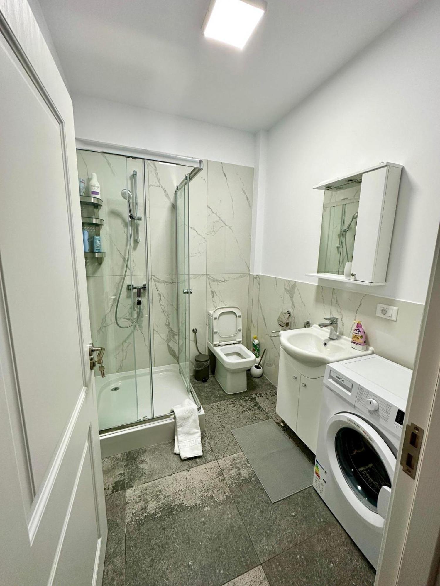 Angela Nordic Apartment. Suceava Esterno foto